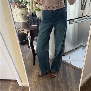 Ann Taylor Dark Blue Straight Leg high waisted funky Jeans size 2